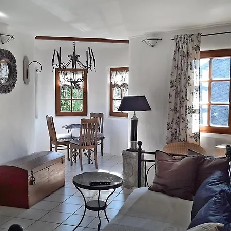 Casa de hóspedes Provence Kobern-Gondorf